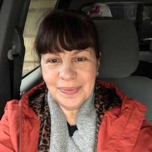 Meet your Posher, Ana